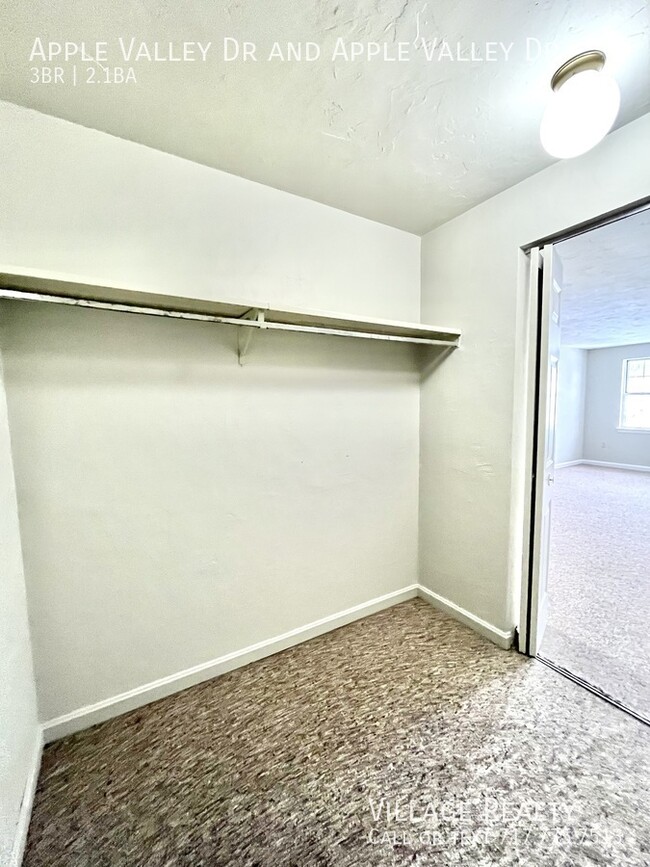 Building Photo - END-unit available now! Extremely spacious...