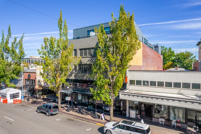 Building Photo - The Metropolitan Building
