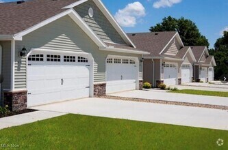 Building Photo - 38819 Renwood Ave
