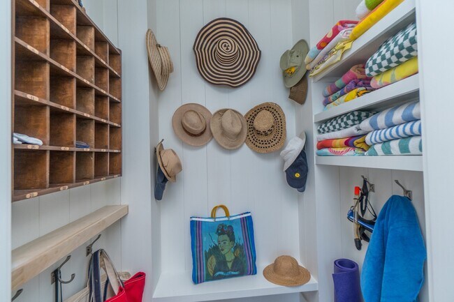 Building Photo - 350 Gulf Blvd