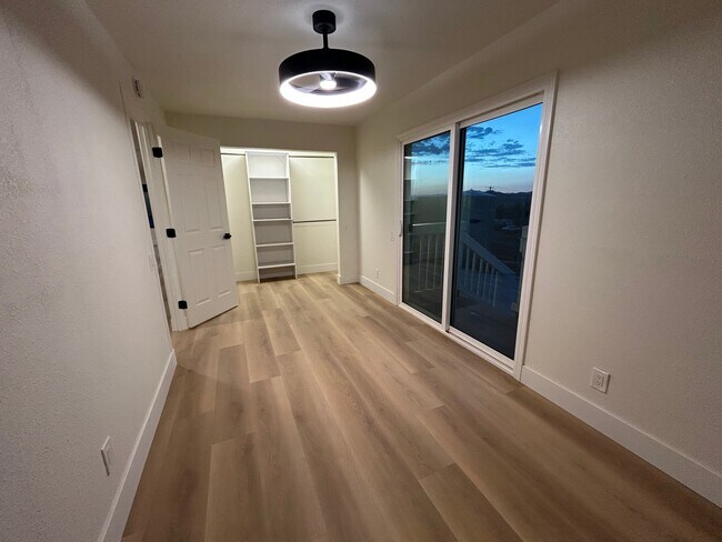 Building Photo - 31352 Via Curtidor