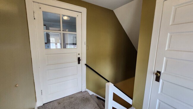 Building Photo - 228 S Church St