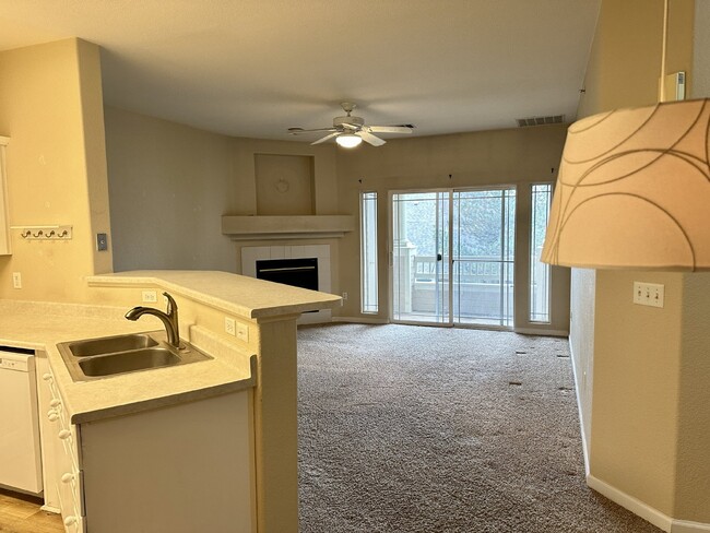 Building Photo - "Littleton 2-Bed, 2-Bath Condo Retreat wit...