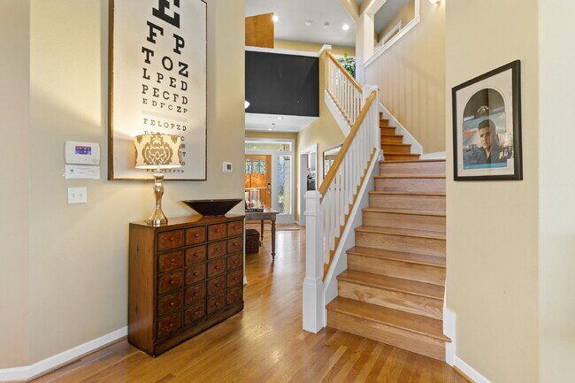 Building Photo - Beautiful, 5-Bedroom, Spacious, Damascus Home with Incredible Views