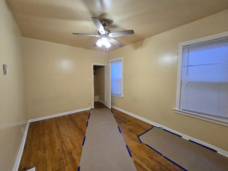 Building Photo - 8016 S Wolcott Ave