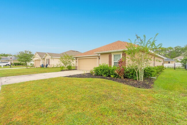 Building Photo - 3/2 Split Plan Home in Cypress Place