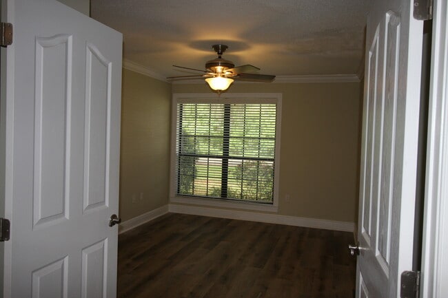 Building Photo - 6 Kimbrough Rd