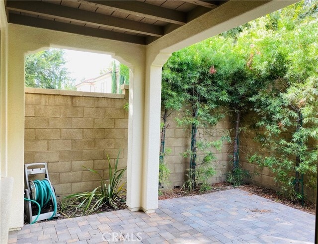 Building Photo - 72 Maple Ash