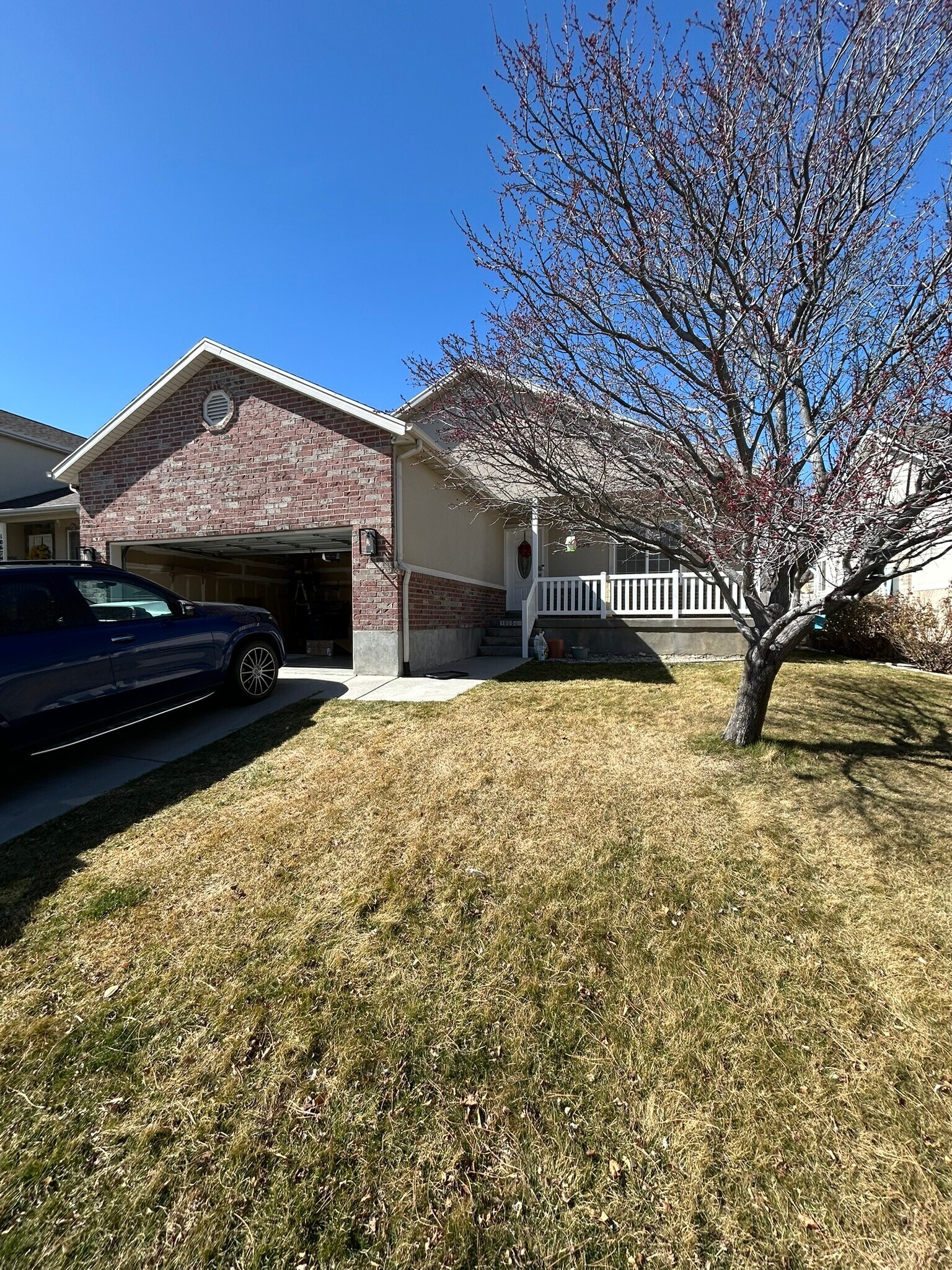 Building Photo - 10658 S Poplar Grv Dr