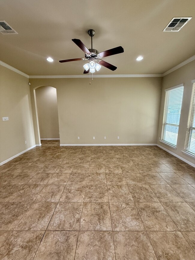 Building Photo - 10307 Bryson Dr