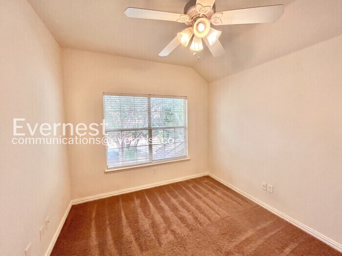 Building Photo - 6458 Riverside Dr