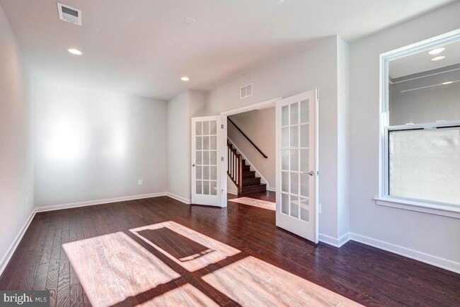 Building Photo - 22954 Sullivans Cove Sq