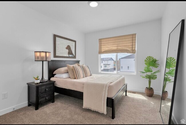 Building Photo - 362 S 1130 W