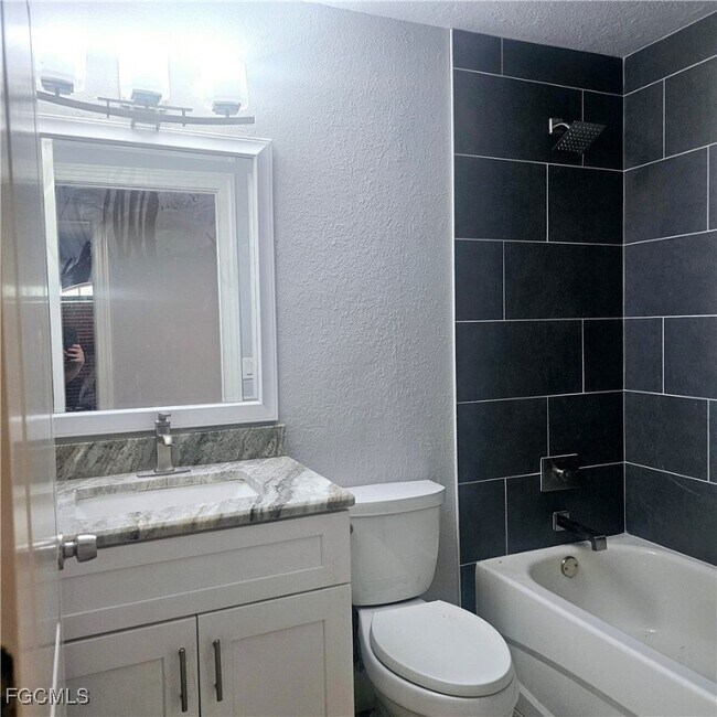 Building Photo - 3780 Randall Blvd