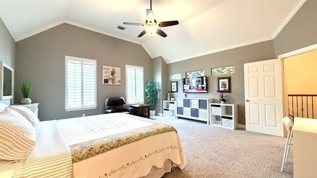 Building Photo - 1013 Gross St