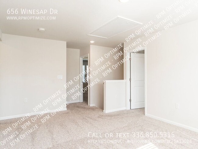 Building Photo - 656 Winesap Dr