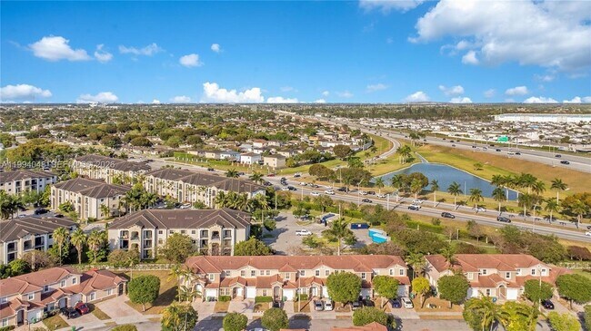 Building Photo - 27433 SW 137th Ct