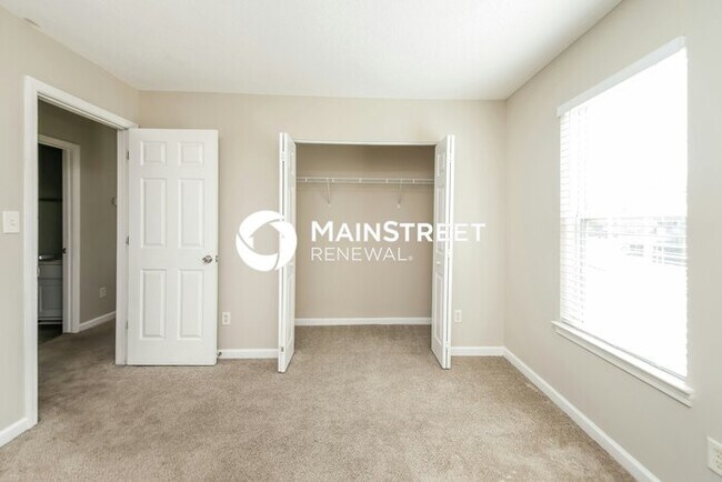 Building Photo - 3 Bedroom Pet-Friendly Home in Union City, GA with Main Street Renewal