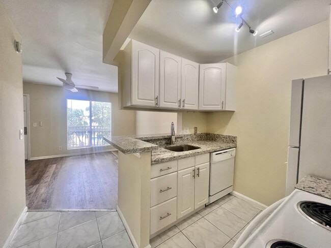 Building Photo - 1500 N Congress Ave