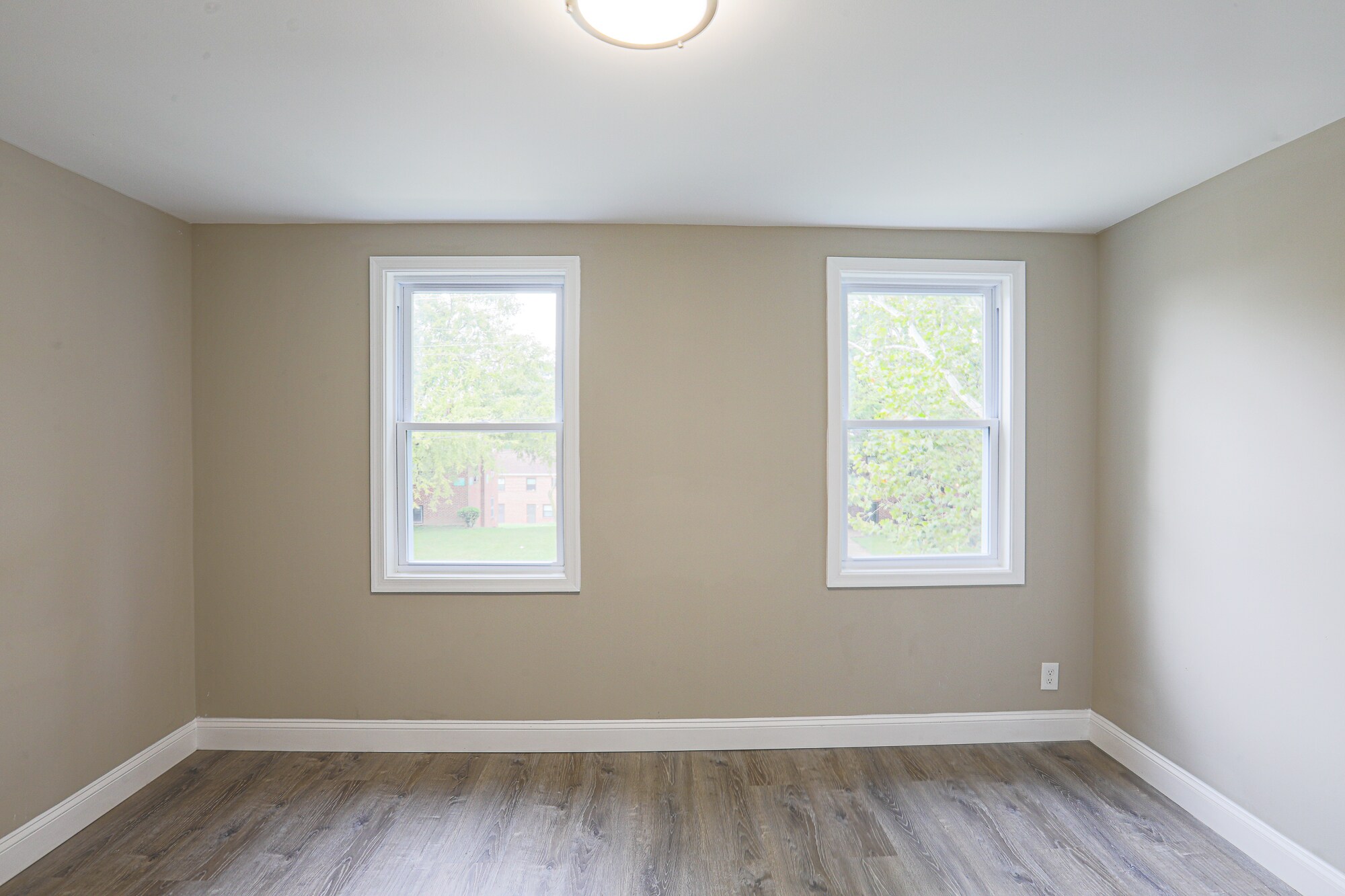 Bedroom 2 - 2841 Round Rd