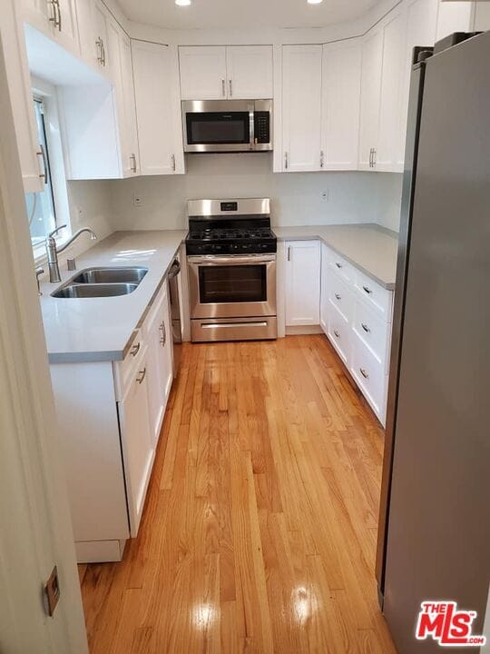 Building Photo - 1037 S Longwood Ave