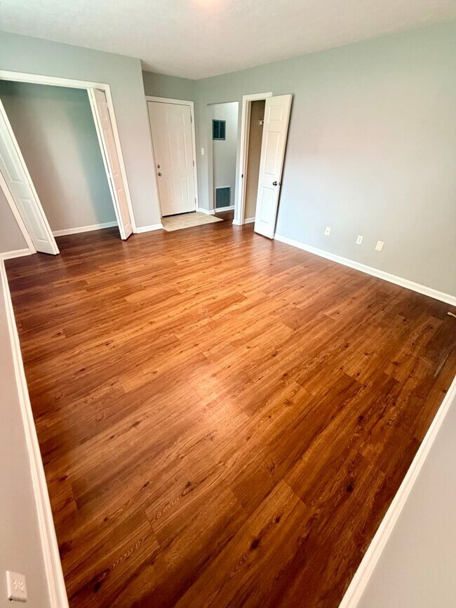 Building Photo - 2128 Will Fant Dr