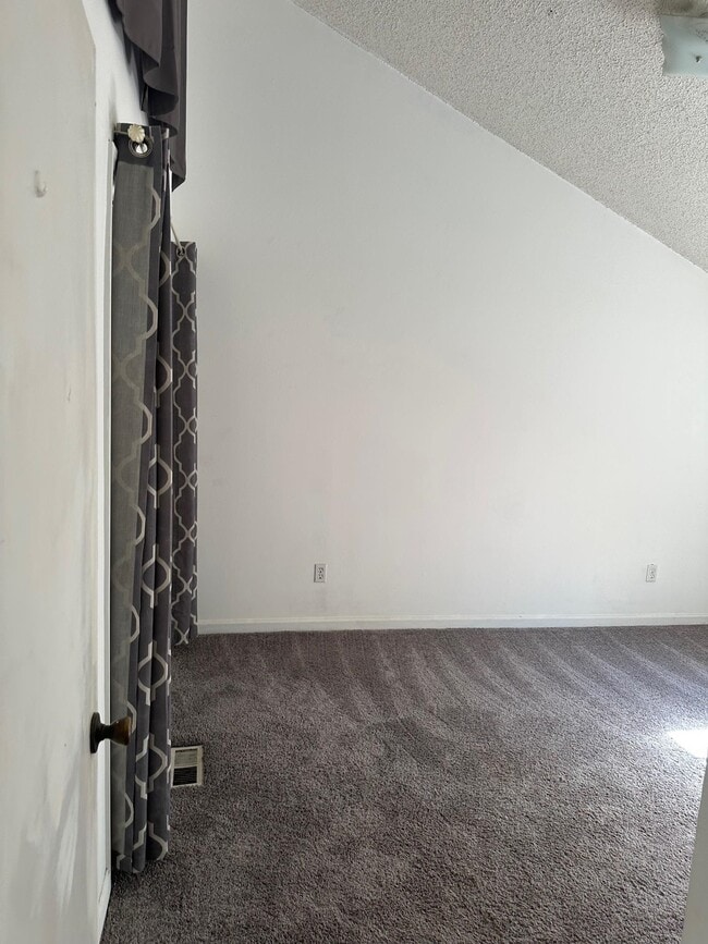 Building Photo - 2276 Sandpiper St