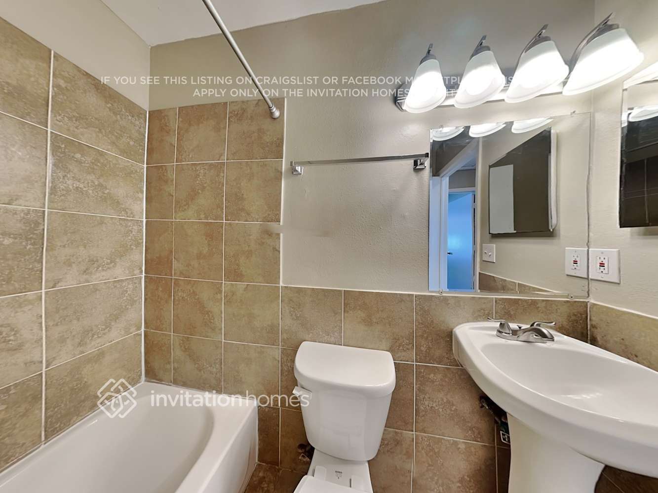 Building Photo - 1056 Bridlewood Way