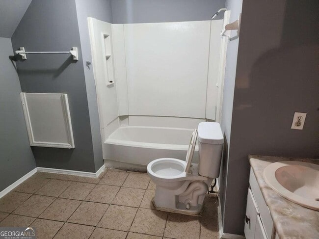 Building Photo - 128 Cardinal Ln