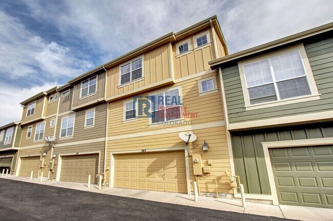 Building Photo - 563 Lost Valley Point