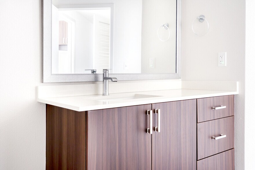 Building Photo - 44758 Old Warm Springs Blvd