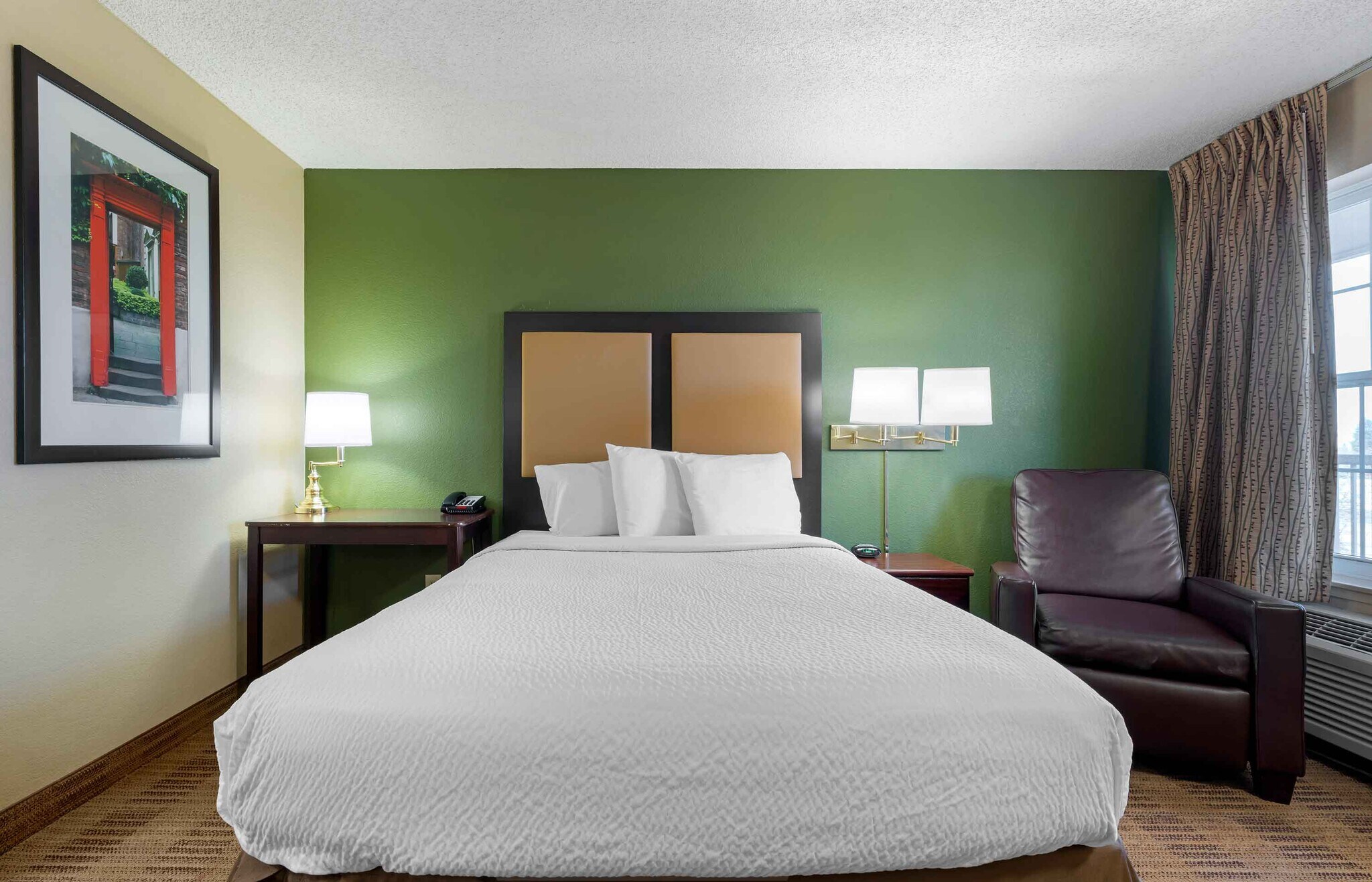 Building Photo - Furnished Studio-Sacramento - White Rock Rd.