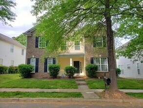 Building Photo - 5 bedroom home in Carrington Ridge
