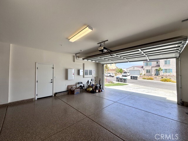 Building Photo - 25181 Desert Sage Dr