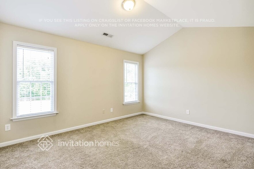 Building Photo - 129 Rustic Ln