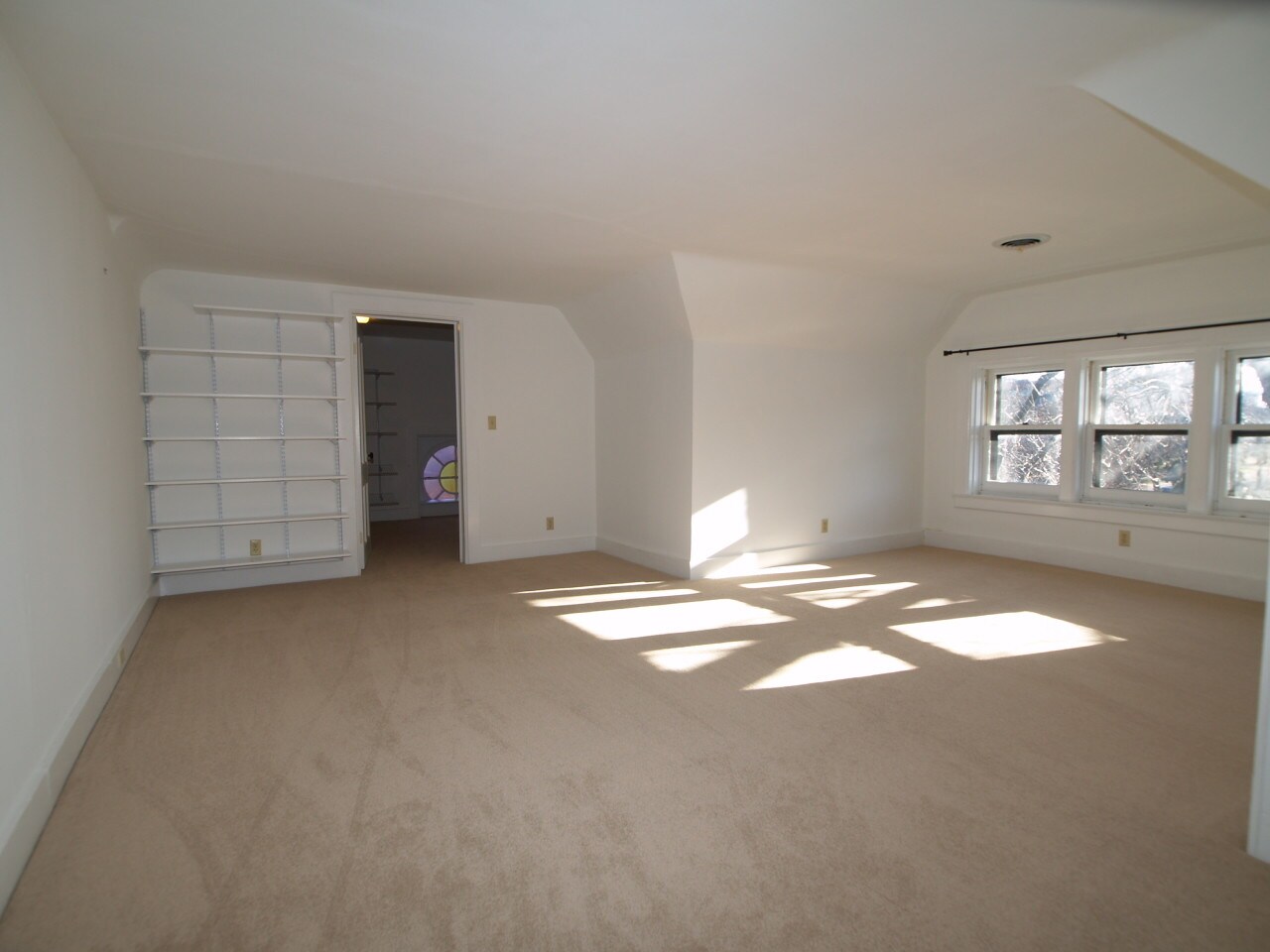 Master Bedroom - 390 Linwood Ave
