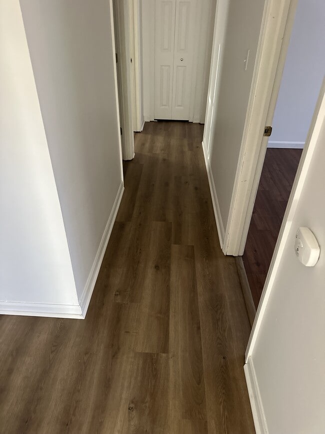 Building Photo - 60 Judson Rd