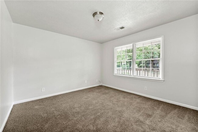 Building Photo - 208 S Rockborough Ct