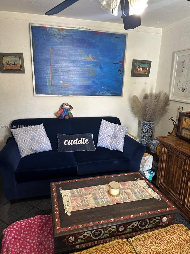 Building Photo - 2375 NE 137th St