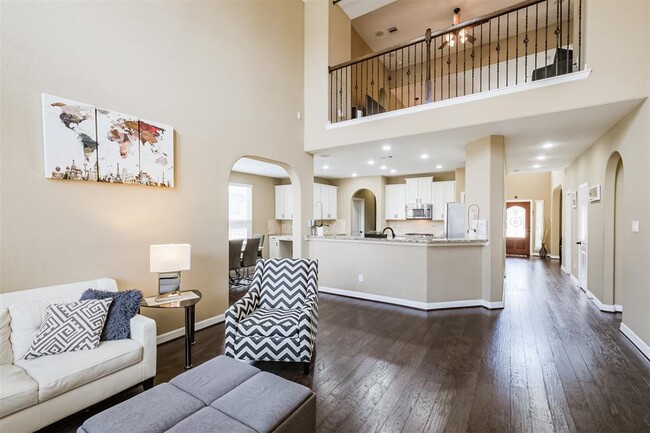 Building Photo - 28806 Crested Butte Dr
