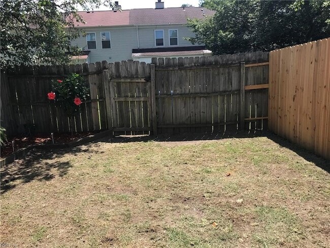 Building Photo - 1229 Mabry Mill Pl