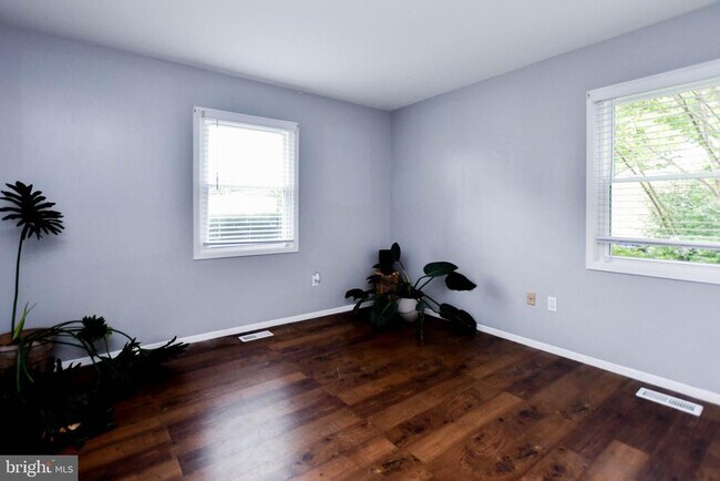 Building Photo - 4105 Yardley Ct