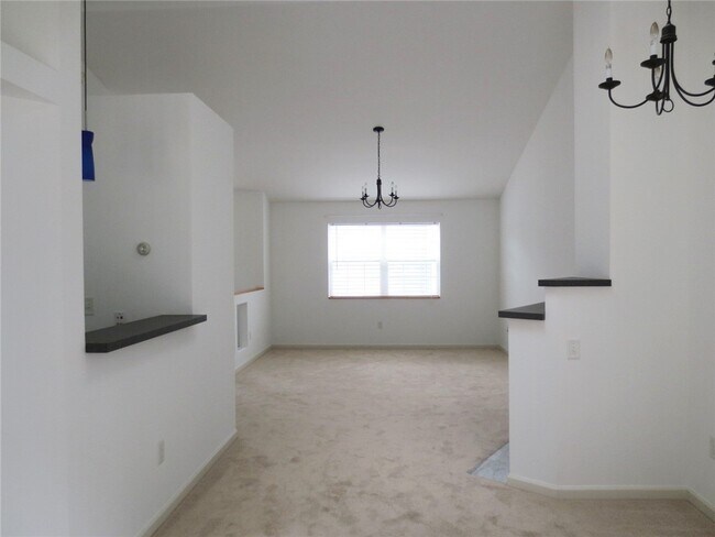 Building Photo - 1062 Dryden Rd