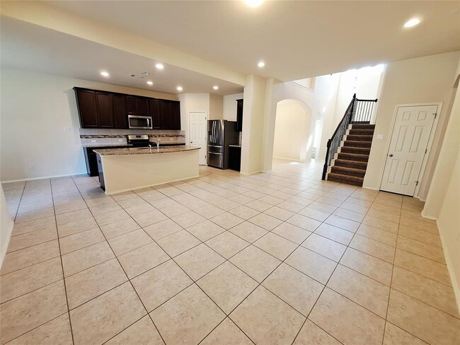 Building Photo - 525 Loma Cedro Bend
