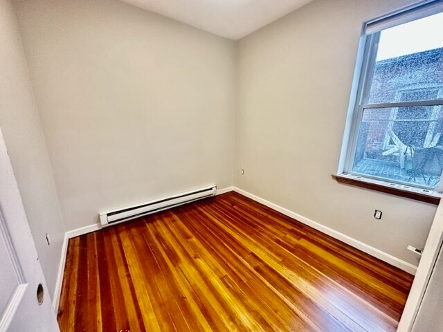 Building Photo - 76 N Margin St