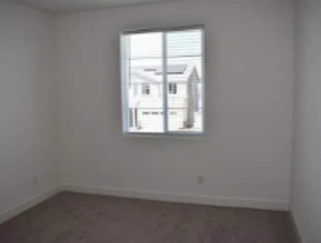 Building Photo - 8177 Oxbow Lndg Lp