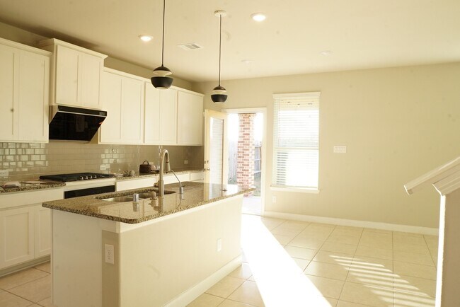 Building Photo - 11215 Pavonia Creek Ct