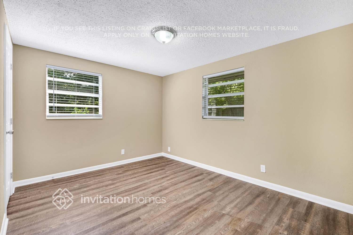 Building Photo - 6968 Delisle Dr