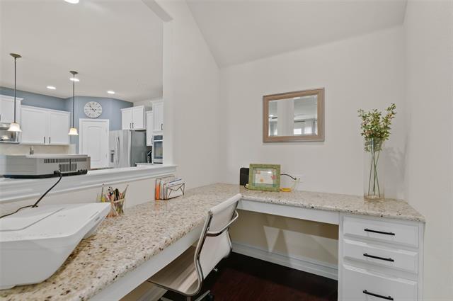 Building Photo - 1508 Westborough Dr