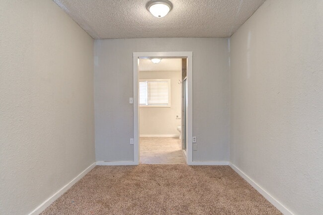 Building Photo - 3 Bedroom House in Heart of Lubbock